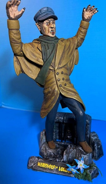 Werewolf of LondonConversion of Phantom of the Opera kit
Sculpted by: David M. Grant
Scale/Size: Aurora Scale
Modeler: Charles Lindberg
View This Item In The Website Galler680.jpg